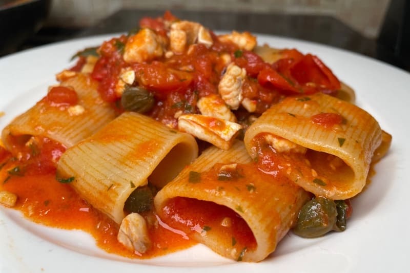 Paccheri con branzino